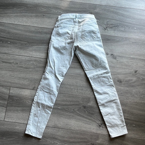 J Brand Very Light Blue Jeans - Picture 5 of 5